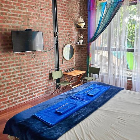 Halo Bay Homestay Ha Long Exterior photo