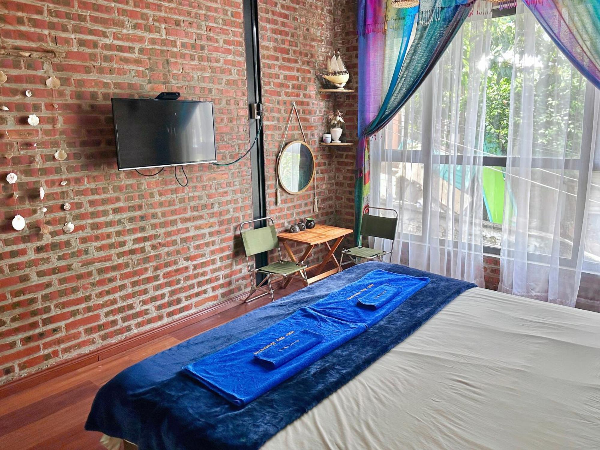 Halo Bay Homestay Ha Long Exterior photo