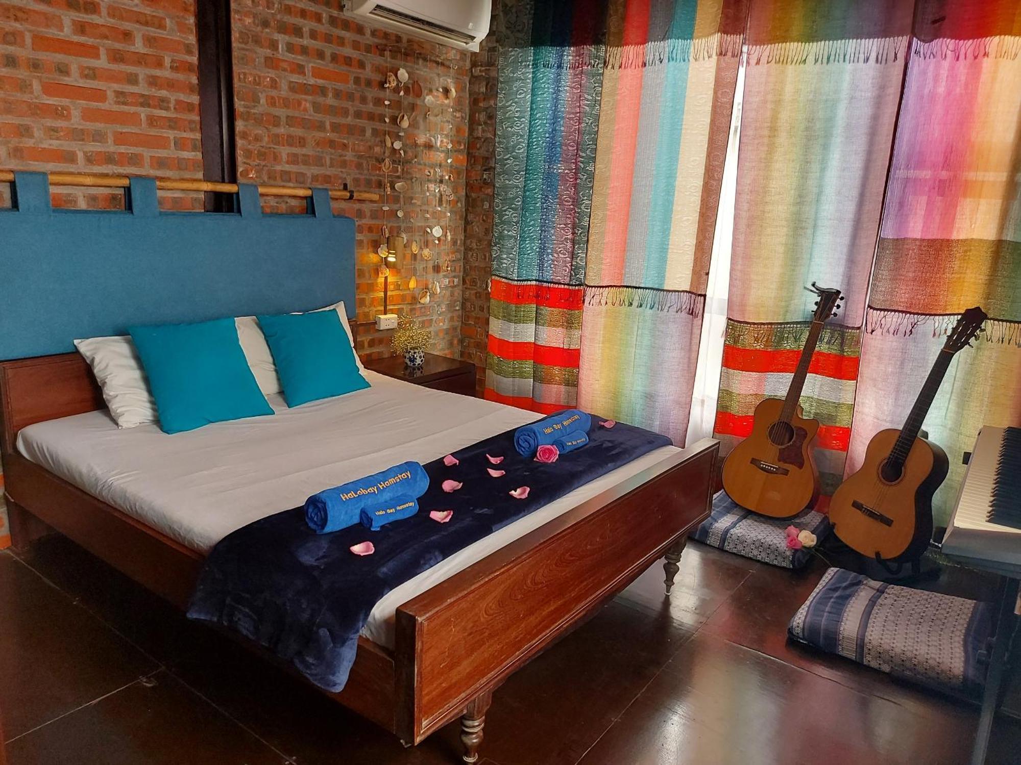 Halo Bay Homestay Ha Long Exterior photo